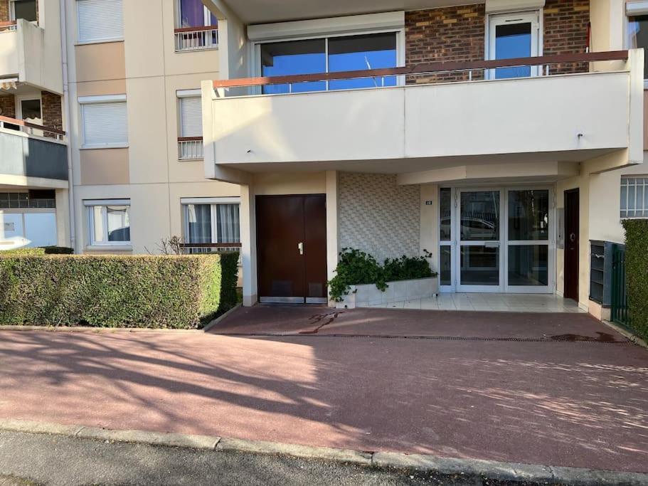 Centre Ville - Wifi Fibre Gratuit - Jergweloh - Le Romain Καν Εξωτερικό φωτογραφία